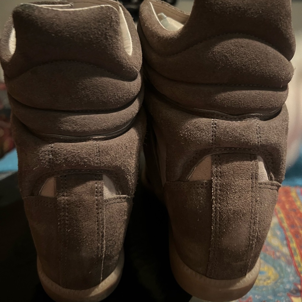 Isabel Marant Bekett Wedge Sneakers in Taupe and Gum - Picture 4 of 7